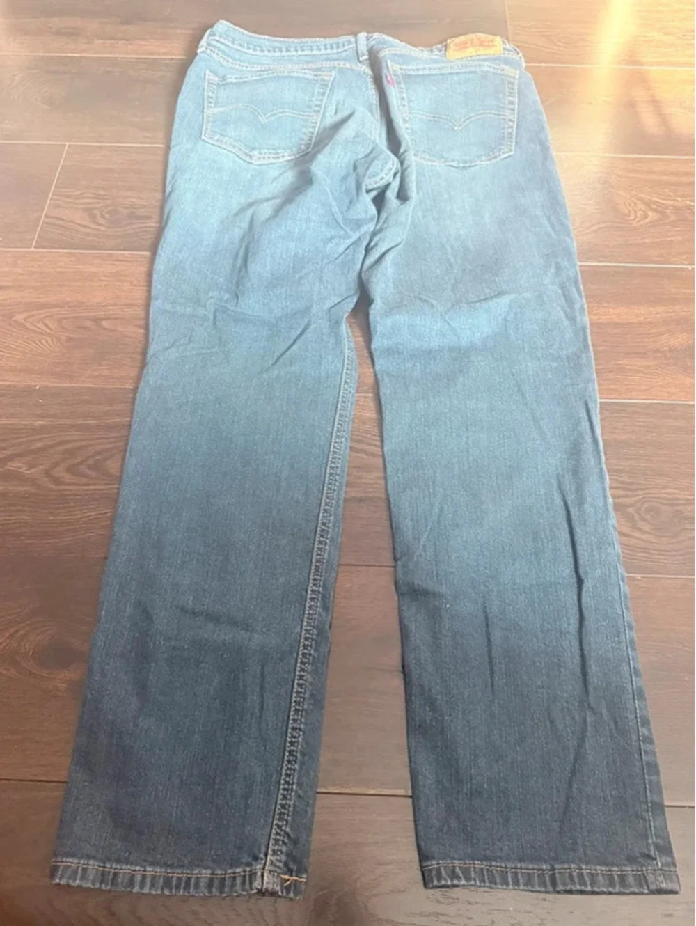 Levi’s 541 Men’s Jeans 36x34 Athletic Taper Denim 221